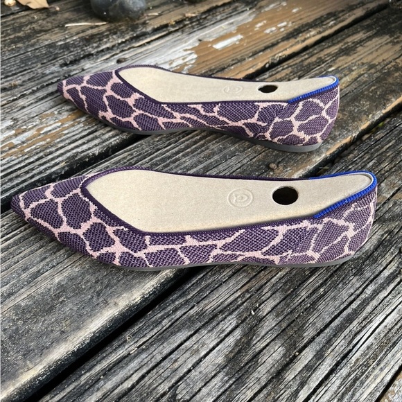 Rothys Purple Violet Giraffe Animal Print Points Sz 8.5 Ballet Pointed Toe Flat - Picture 7 of 11